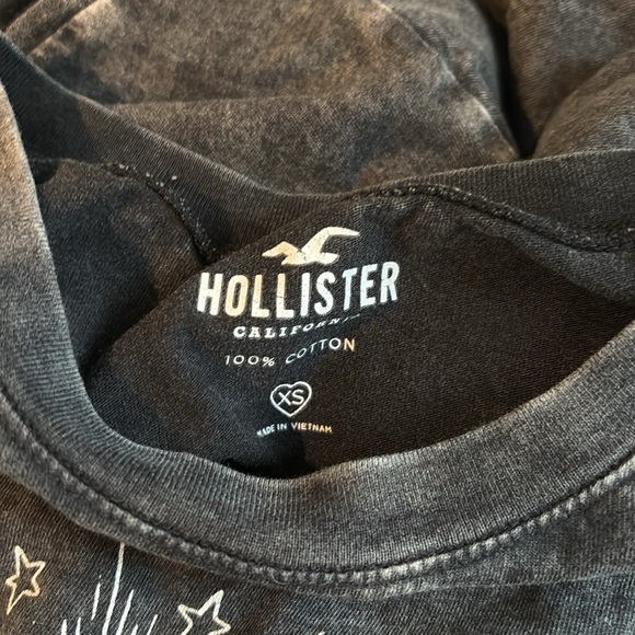 hollister shirt - Picture 2 of 2